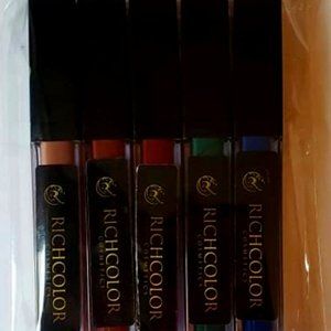 12hr hold Matte lipstick